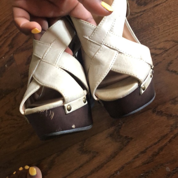 Wedges - Picture 2 of 5